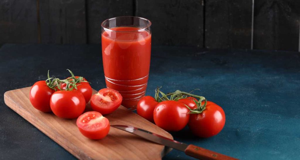 Remédio para emagrecer natural: Suco de tomate